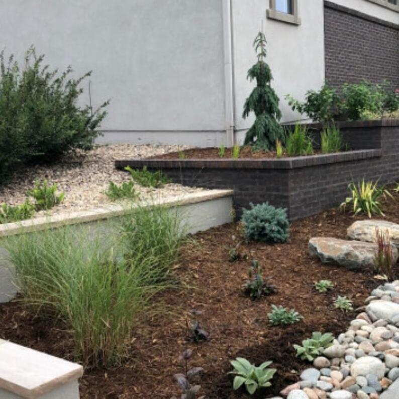 Passion Bonham, Iexas Garden Services $25/hr Professional Gardener Get Ready for Spring! Been in business for over 20 years.