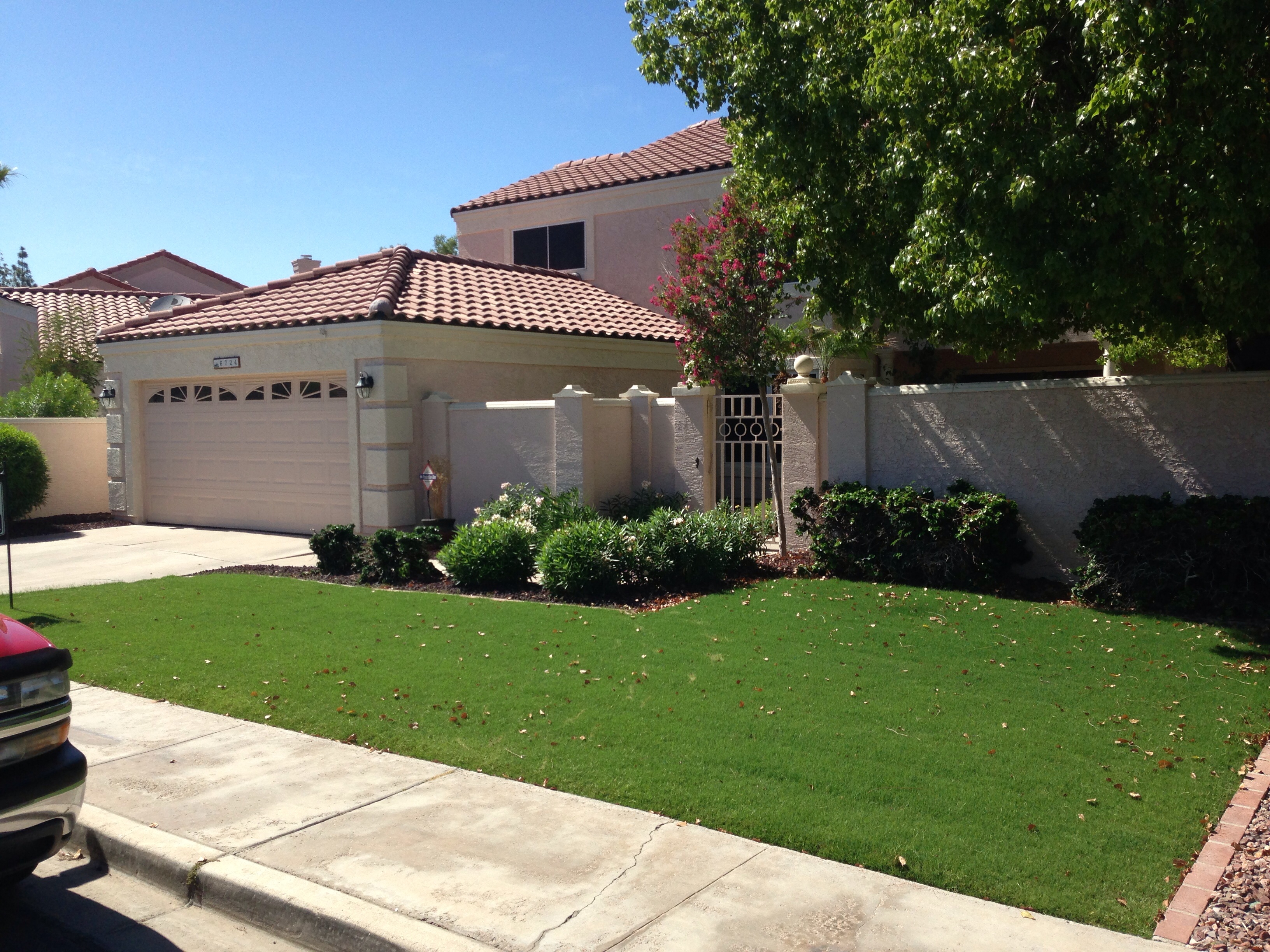 Leo's Landscaping/Irrigations