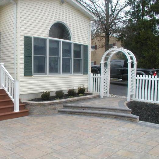 Road Runner Service, A Landscape Design and Build Company ready to plan and install your outdoor living space.