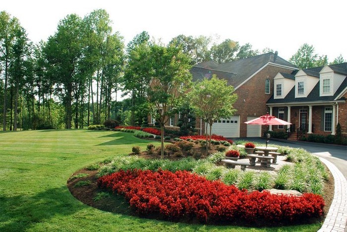 Experienced Landscape and Masonry Service