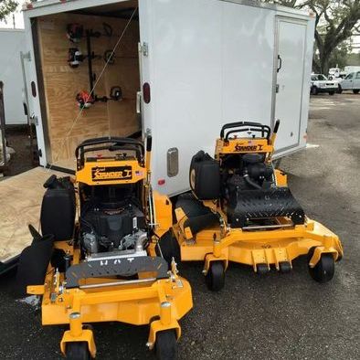 Loyal Lawn professional and dedicated lawn care