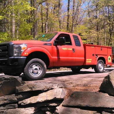 Professional landscaping, property maintenance & tree service to the Pocono Lake Region, around Lake Wallenpaupack.